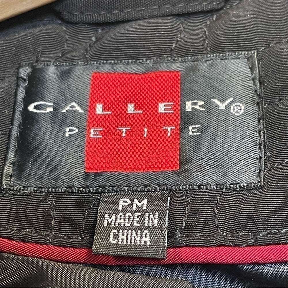 Gallery Petite Quilted Zipper Black Coat Size PM - Picture 6 of 8